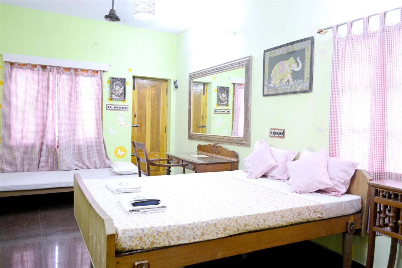 A La Villa Creole Puducherry Zewnętrze zdjęcie